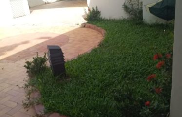 DAKAR FANN RÉSIDENCE : Villa à louer 7 chambres