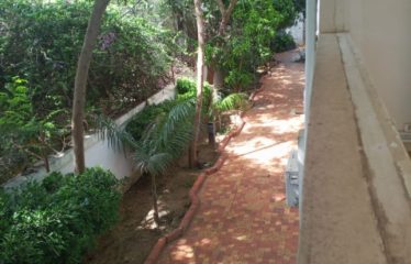 DAKAR FANN RÉSIDENCE : Villa à louer 7 chambres