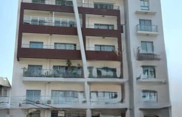 DAKAR MERMOZ : Appartement 3 chambres à vendre – Adja Louise