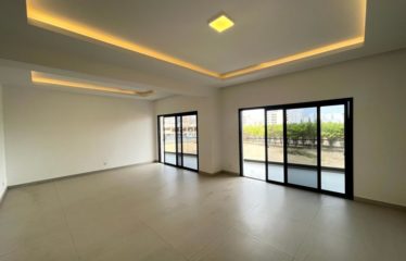 DAKAR POINT-E : Appartement à louer 3 chambres – Celina