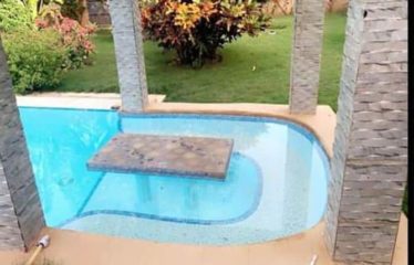 NGUERIGNE : Villa contemporaine 4 chambres avec piscine en résidence privée à louer