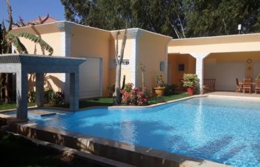 NGUERIGNE : Villa contemporaine 4 chambres avec piscine en résidence privée à louer