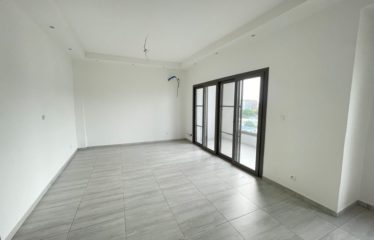 DAKAR POINT E : Appartement à louer – 3 chambres – 2HM