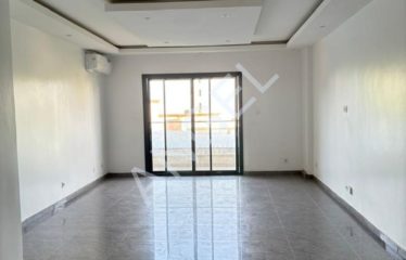 DAKAR POINT-E : Appartement à louer 3 chambres