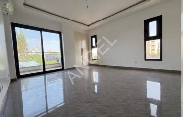 DAKAR POINT-E : Appartement à louer 3 chambres