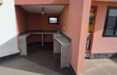 DAKAR YOFF : Vente Villa Cité Biagui Produit atypique à gros potentiel