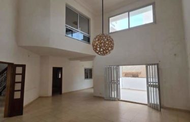 DAKAR YOFF : Vente Villa Cité Biagui Produit atypique à gros potentiel