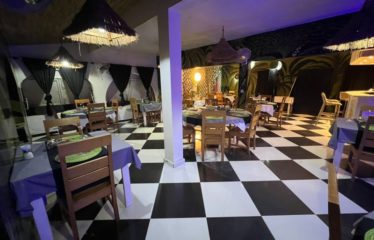 NIANING : Restaurant lounge à vendre
