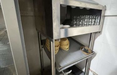 NIANING : Restaurant lounge à vendre