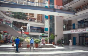 DAKAR PLATEAU : Local commercial à louer – LA ROTONDE – Rez de chaussée
