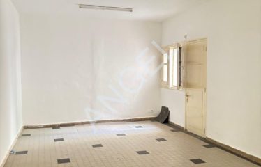 DAKAR POINT-E : Location d’appartement en Immeuble à usage commercial