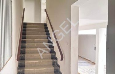 DAKAR POINT-E : Location d’appartement en Immeuble à usage commercial