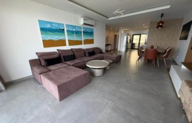 DAKAR YOFF VIRAGE : Appartement F4 meublé d’exception à louer les pieds dans l’eau