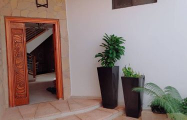 SALY : Magnifique Villa à vendre – Saly Station