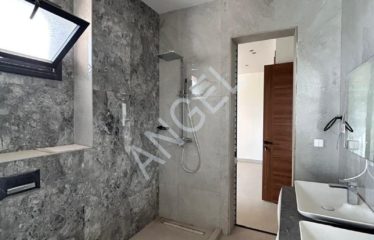 DAKAR ALMADIES : Appartement F5 à louer 263 m2