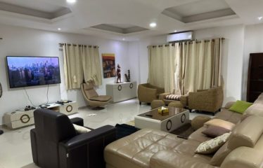 SOMONE : Villa Meublée à Louer – Côté Mer