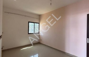 DAKAR YOFF : Villa d’angle à vendre à Onomo à Yoff