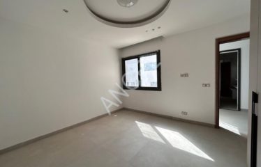DAKAR ALMADIES : Appartement F5 à louer 263 m2