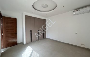 DAKAR ALMADIES : Appartement F5 à louer 263 m2