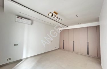 DAKAR ALMADIES : Appartement F5 à louer 263 m2