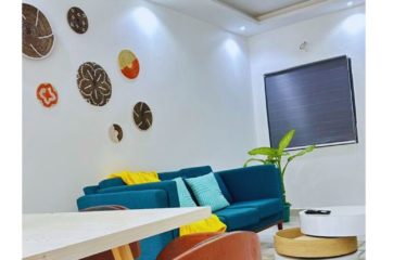 DAKAR OUEST FOIRE : Appartement meublé moderne à louer – Cité Mourtada 2