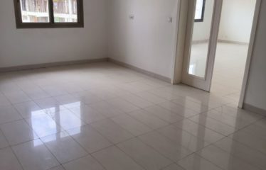 DAKAR POINT-E : Apparemment à vendre 3 chambres – Neuf