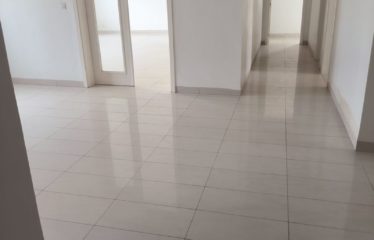 DAKAR POINT-E : Apparemment à vendre 3 chambres – Neuf