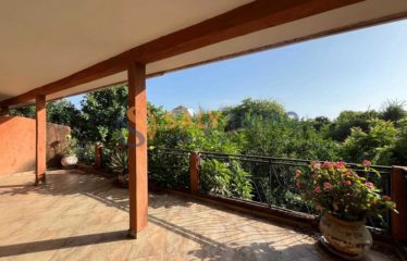 NGGAPAROU : Maison à vendre à 150m de la mer