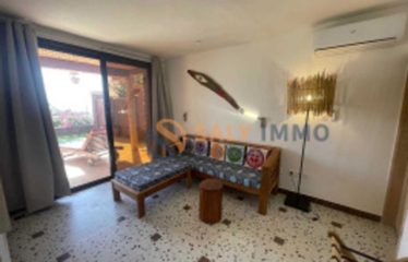 POPENGUINE : Villa authentique pieds dans l’eau à vendre