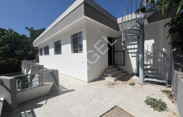 DAKAR MERMOZ : Villa à louer à Fenêtre Mermoz