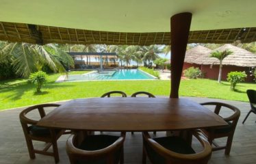 NGAPAROU: Magnificent villa for rent
