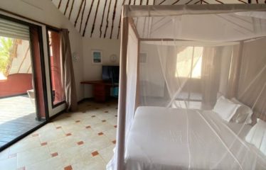 NGAPAROU: Magnificent villa for rent