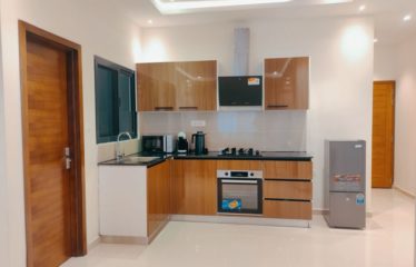 DAKAR ALMADIES : Studio meublé cosy derrière Aquanique à louer