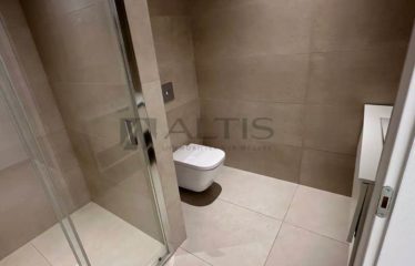 DAKAR FANN : Studio moderne à louer – NAFAÏA – RDC avec grande terrasse