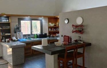 NGUERIGNE : Villa contemporaine 3 chambres avec piscine à vendre