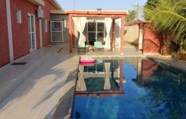 NGUERIGNE : Villa contemporaine 3 chambres avec piscine à vendre