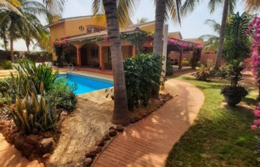 SALY : Villa 4 chambres avec piscine à louer – location longue durée