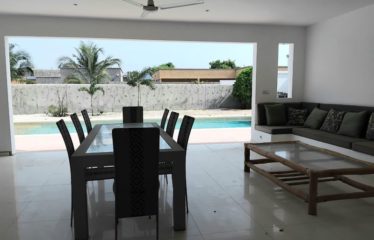 NGAPAROU : Villa contemporaine meublée en résidence à louer