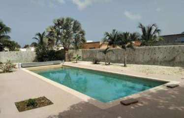 NGAPAROU : Villa contemporaine meublée en résidence à louer