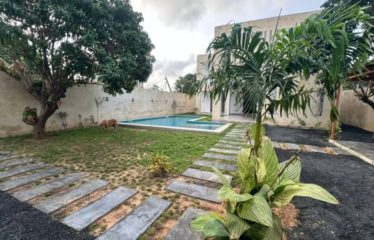 NGAPAROU : Villa neuve R+1 non meublée à vendre