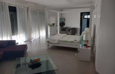 SALY : Villa meublée de 4 chambres à louer en résidence