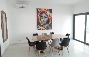 NGUERIGNE : Belle villa neuve 3 chambres avec piscine à louer