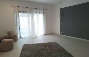 NGUERIGNE : Belle villa neuve 3 chambres avec piscine à louer