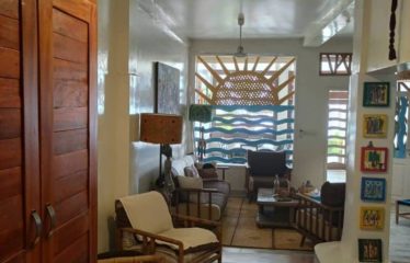 NGAPAROU : Villa pieds dans l’eau – 4 chambres avec piscine à vendre