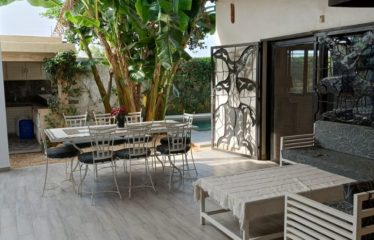 NGAPAROU : Villa 3 chambres avec piscine à vendre