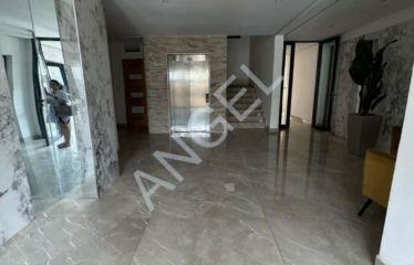 DAKAR ALMADIES : Superbe appartement à vendre 197 m2