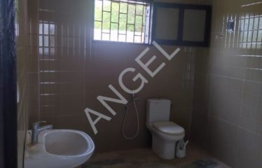 LAC ROSE : Superbe villa à vendre au Lac Rose