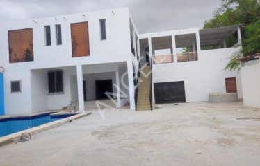 LAC ROSE : Superbe villa à vendre au Lac Rose