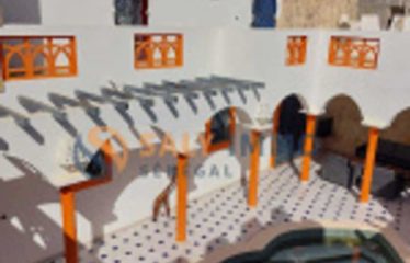 NGAPAROU : Riyad contemporain à vendre – Charme marocain, authenticité et confort moderne