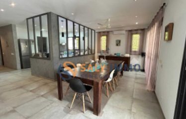 NGAPAROU : Superbe villa contemporaine à vendre